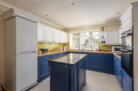 Barnstone House Kitchen Dining Living Room-1.jpg