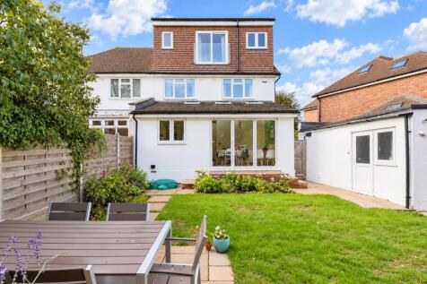 16 Sorrell Garth_Externals-6.jpg