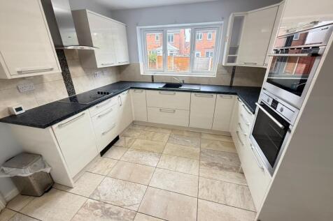 processed-CB869954-1800-41D7-A479-FD1D828F19C7