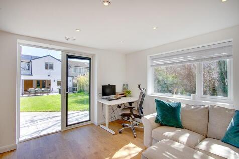 Garden room