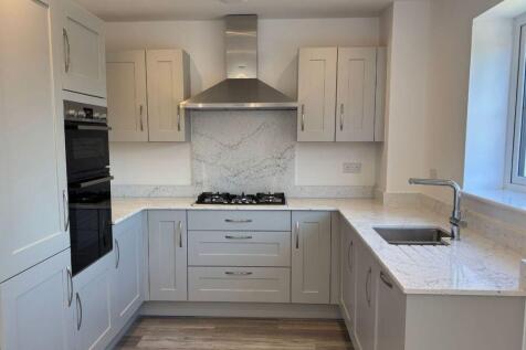 270 The WIndsor Crown Meadows