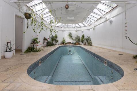 Hydrotherapy Pool