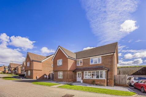11 Henwood Grove, Clanfield-PorticoMarketing-SoldB