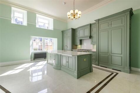 9 bed, 6 bath Terraced in Glasgow - Photo 7