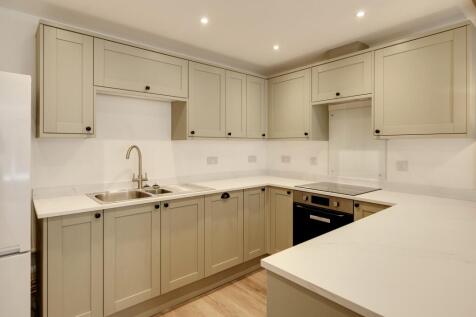 Kitchen ()