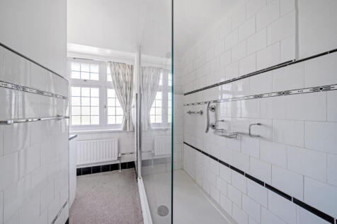 24-681b9ddd14bbd-...