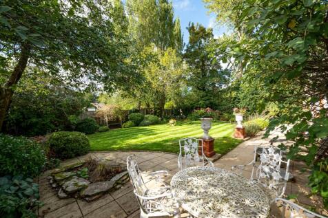 62b Woodthorne Road South-27.jpg
