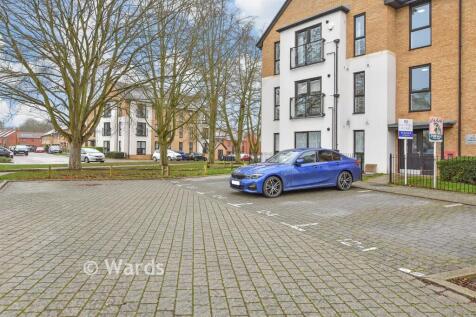 Driveway/Parking