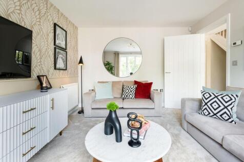 Plenty of space for a 2 & 3 seater, perfect for those cosy nights in