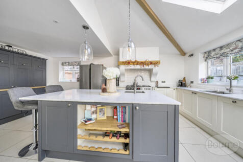 e1b410fa-adcd-433...