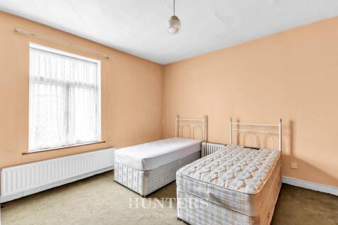 Manchester Road (7).jpg