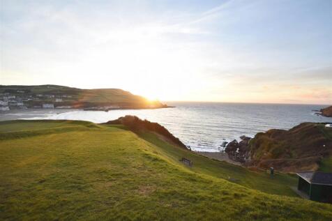 SEA VIEW FROM ROAD.JPG