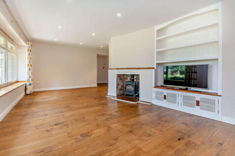 8663587-interior0...