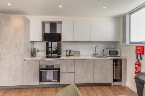 8702166-interior06.jpg