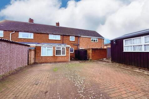 rear aspect from Lancaster Close