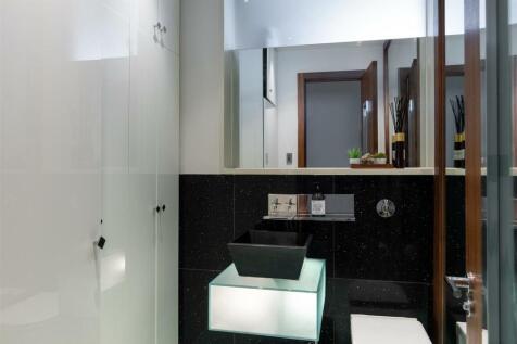 Horizon Building 1.jpg