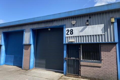 28 Alb Ext Pic.JPG