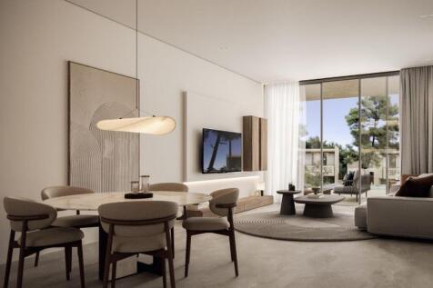 Living Dining Area