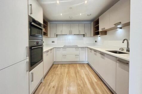 07e5c110--4E92-81A1-077F1EF6FB19-20746-00000F6D3CD