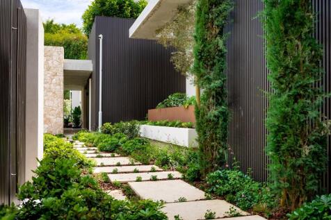 GARDEN
