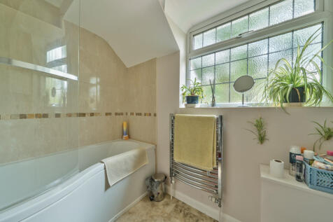 1301977-20-684070...