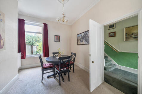 1347042-19-68b806...