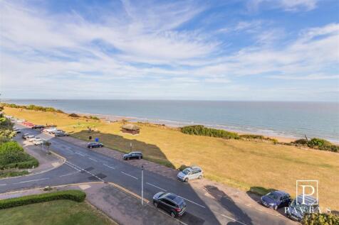 FRINTON&#39;S SEAFRONT
