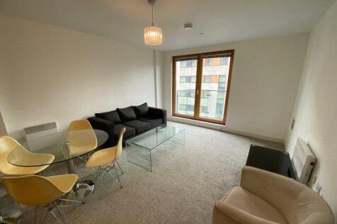 11th Floor 2 Bedroom, 2 Bathroom fully furnished apartment at Cypress Place with balcony and parking space. Available from 17th July!