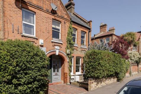 Theydon Street, E17