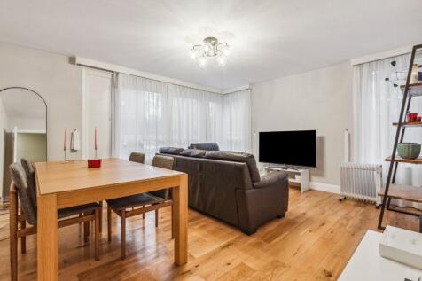 A beautifully refurbished two-bedroom apartment situated within an exclusive gated development in the prestigious Hyde Park area.