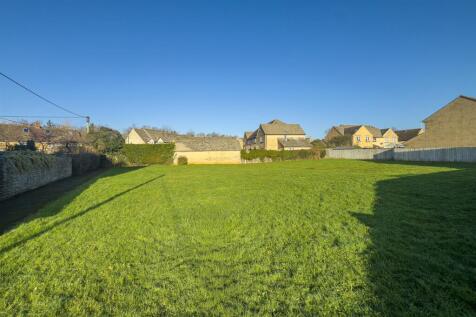 Development Site adjacent to 24 Park Close, Fairfo