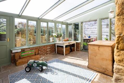 The Old Post Office, Hill Road