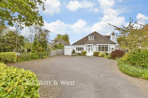 Driveway/Parking