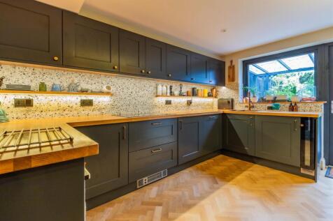 Severn Grove 26-16.jpg