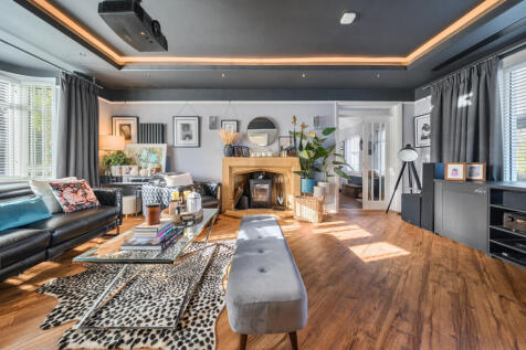 1375631-15-691633...