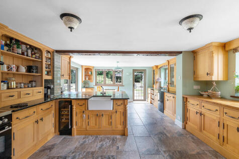 Stanton Manor ph2...