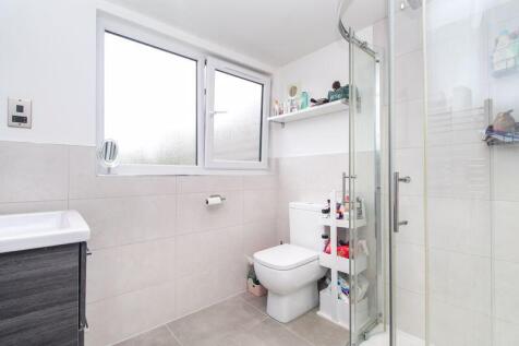 Bedroom One En-Suite