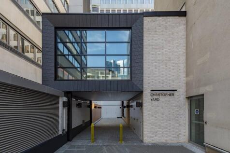 Christopher Yard__External Private Courtyard.jpg