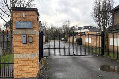 Southam Mews - gated entrance.jpg