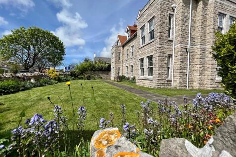 7 Haycrafts House.jpg