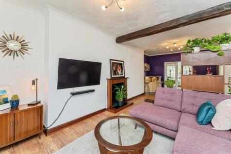 Double Lounge
