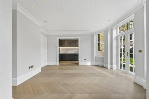 Lounge/Kitchen