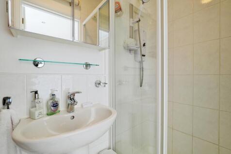 Bedroom One En-Suite