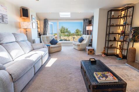 Interior - Ty Mawr, Llanddona-16.jpg