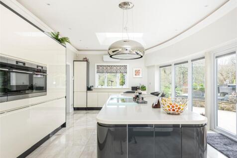 Kitchen/Breakfast Rm