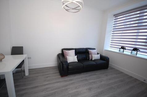 Lounge 2