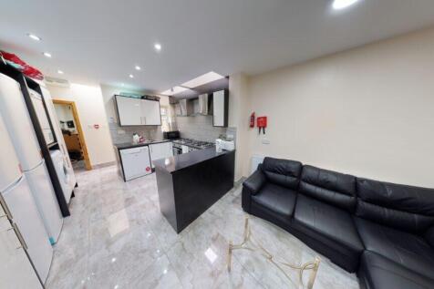 6 Bedroom House in B29 7AS