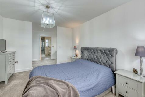5a Ormes Lane-bed1b.jpg