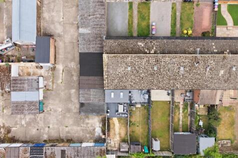 GARAGE EN-BLOC