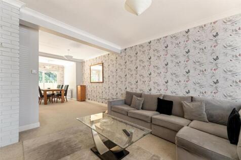 Winchester Road, E4